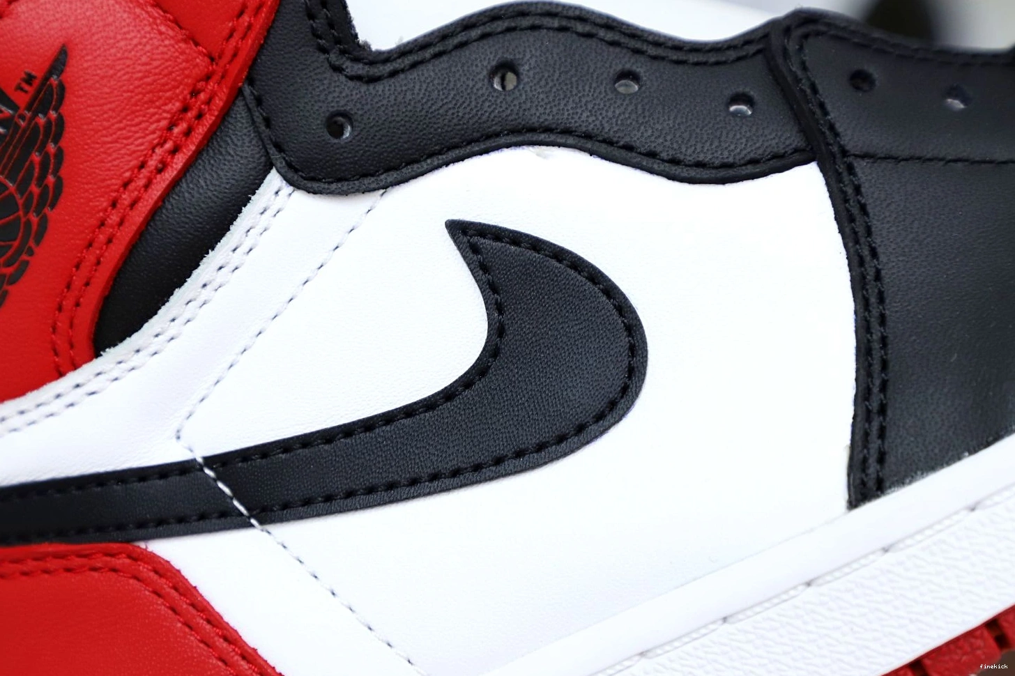 Jordan Toe Black (2016) Retro Air 1 0815